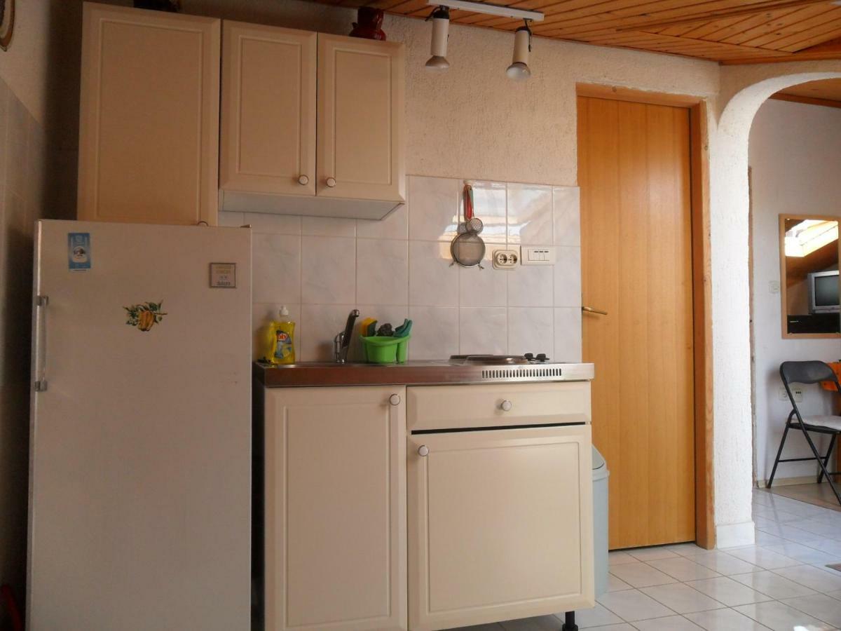 Apartments Simpa Njivice Eksteriør billede