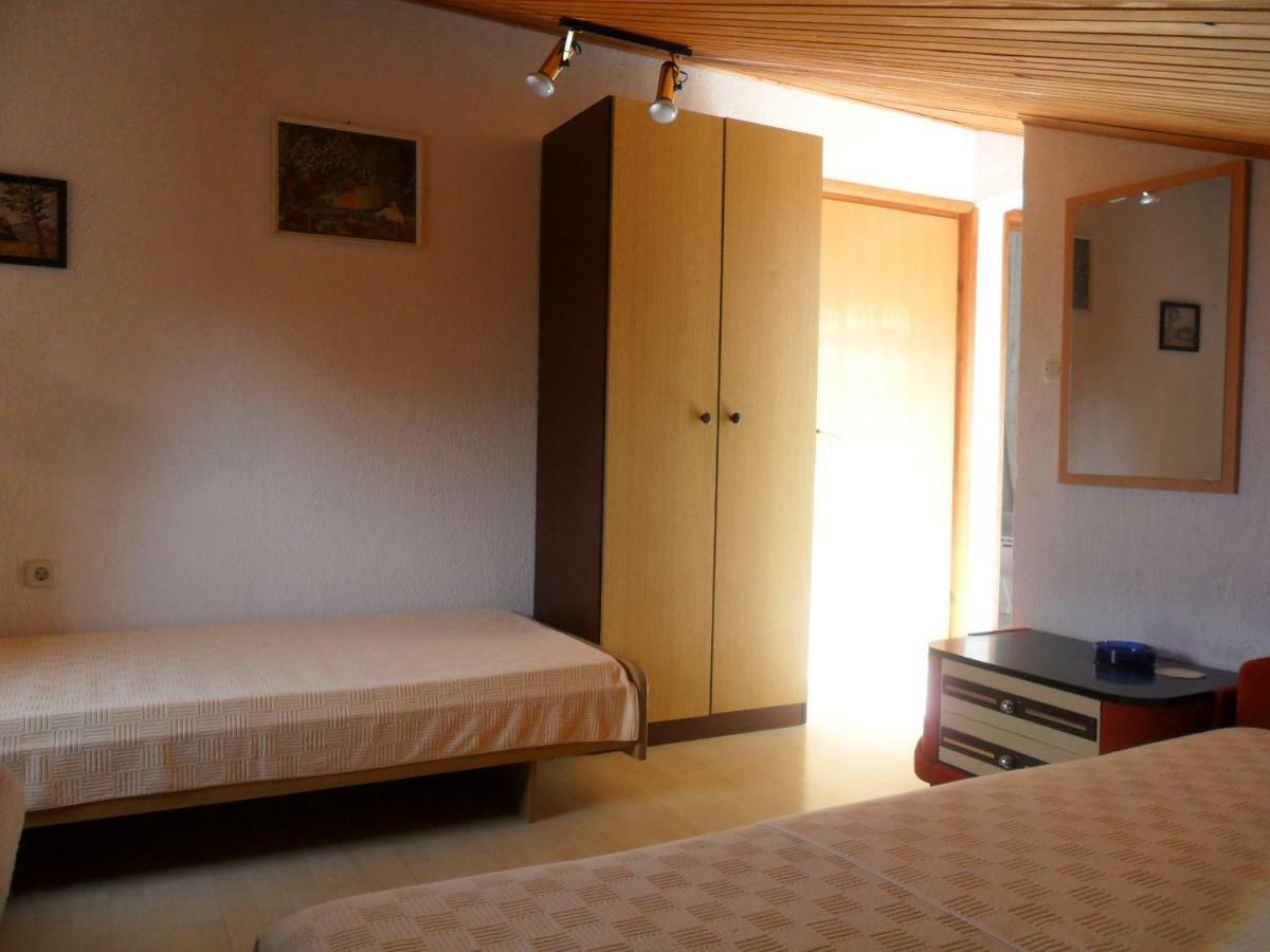 Apartments Simpa Njivice Eksteriør billede